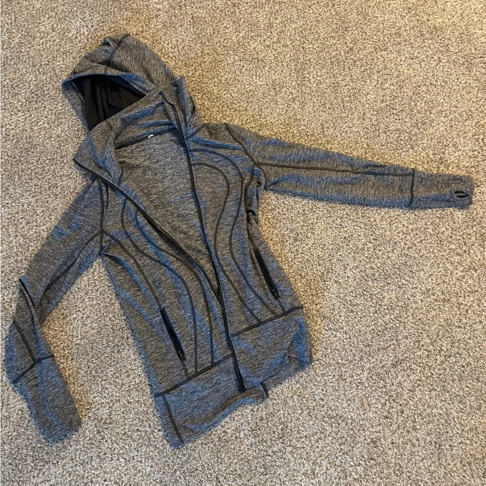 Lululemon Hooded Define Jacket - Picture 5 of 6